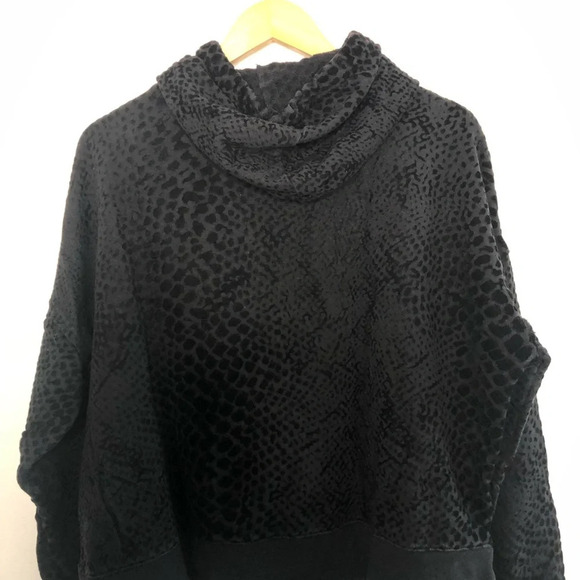 Rails Nico Black Flocked Cobra Hoodie Size Large - Picture 9 of 13